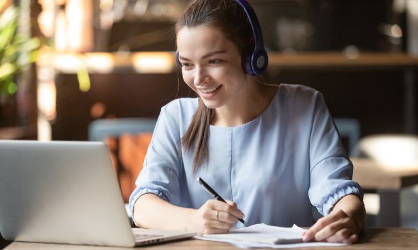 A home office digitális támogatásának 5 pótolhatatlan előnye